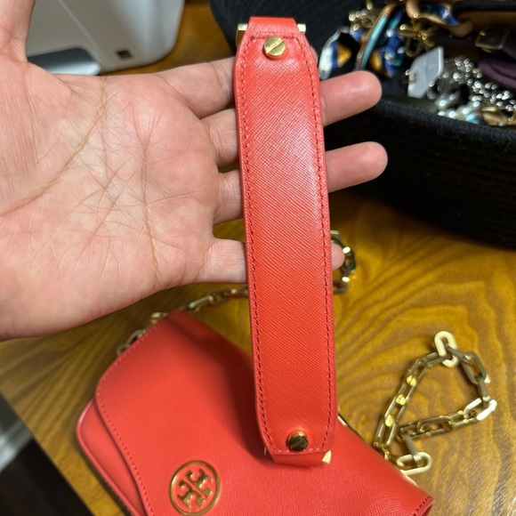Authentic Tory Burch clutch /crossbody - Picture 10 of 10
